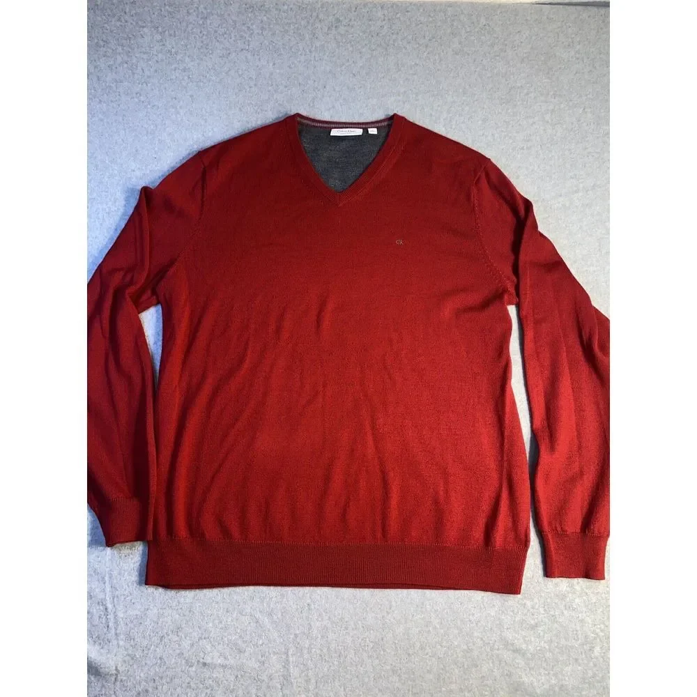 Calvin‎ Klein Classic  Red V-Neck  Sweater. Size XL. Fits large.